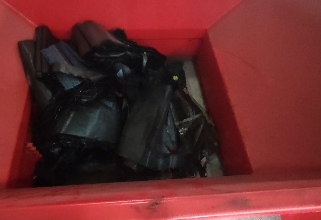 黑色薄膜撕碎，单轴撕碎机，新贝机械